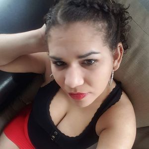 Meet your Posher, Mia